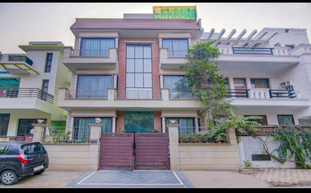 Guest house Platinum Sqs Key Gurgaon