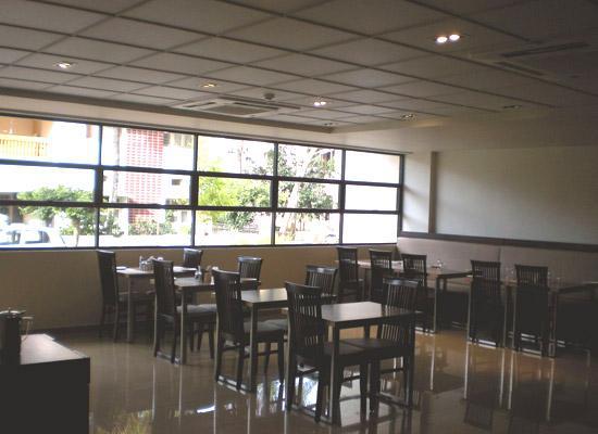 Hotel The Place Gurugram, A Member Of Radisson Individuals