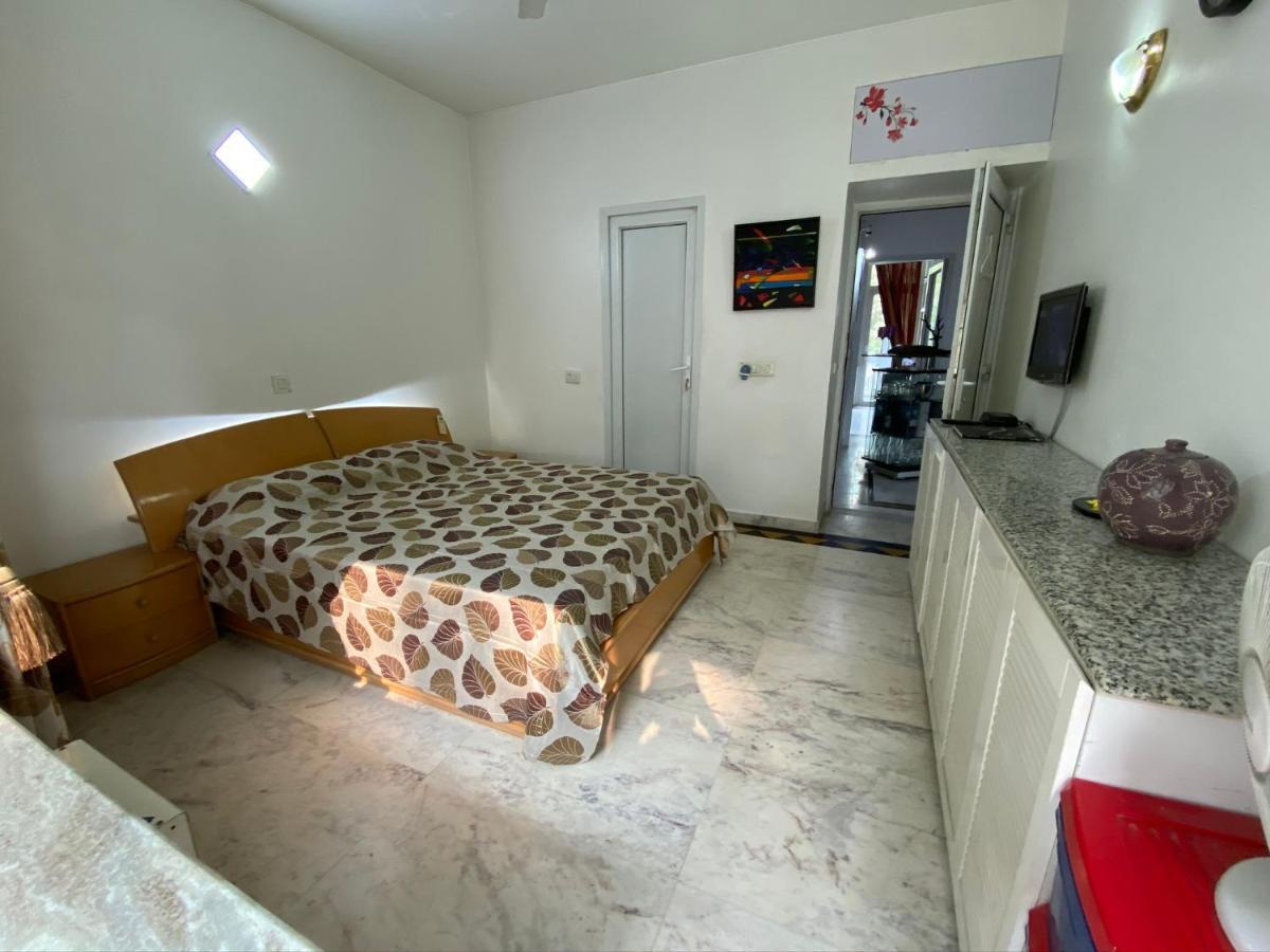 Ardee Heart Of Gurugram Security Comfort Apartment Gurgaon