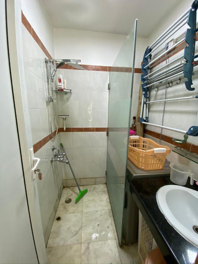 Ardee Heart Of Gurugram Security Comfort Apartment *