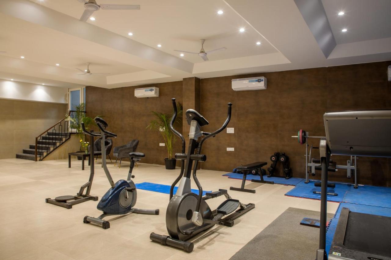 Aparthotel Perch Service Dlf Cyber Gurgaon
