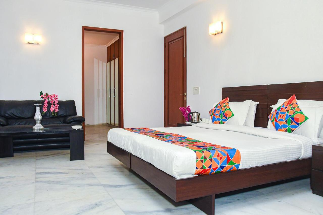 Fabhotel Premium Hotel