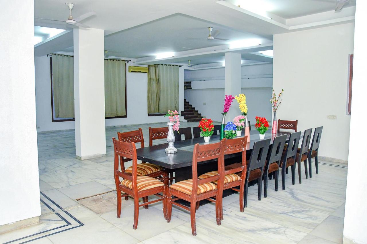 Fabhotel Premium