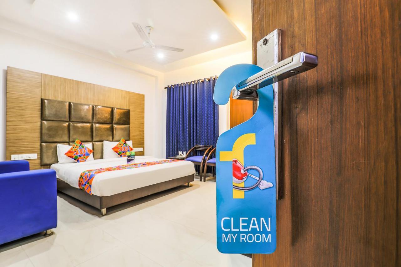 Fabhotel The Residency Dlf Galleria Hotel Gurgaon