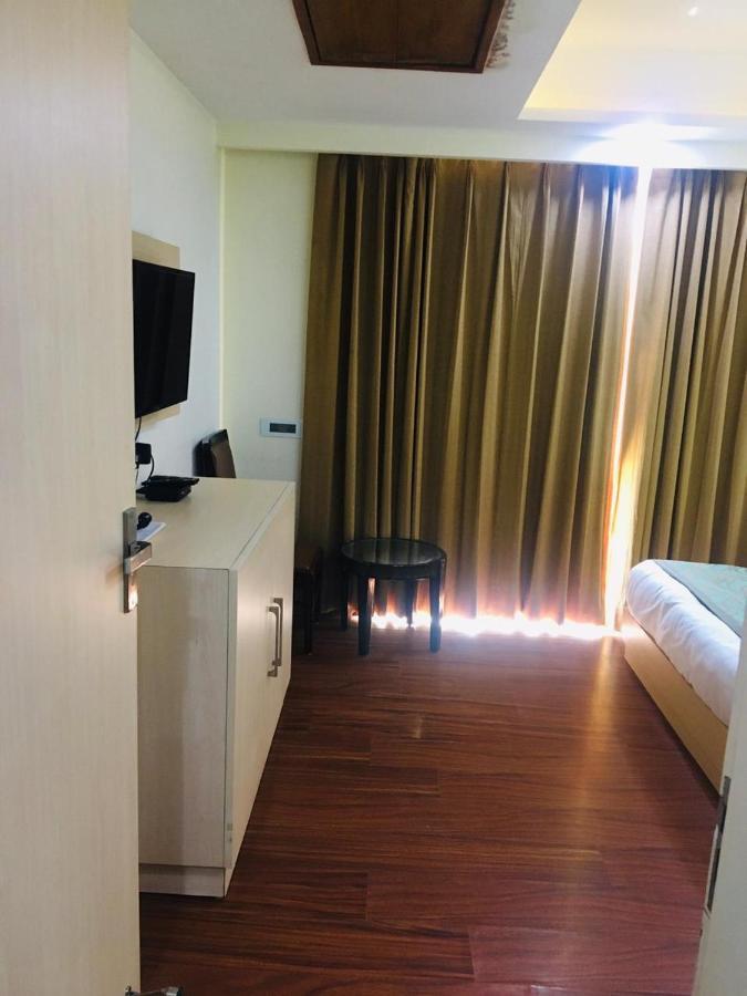 Nikko Palm Bliss - The Boutique 3* Gurgaon