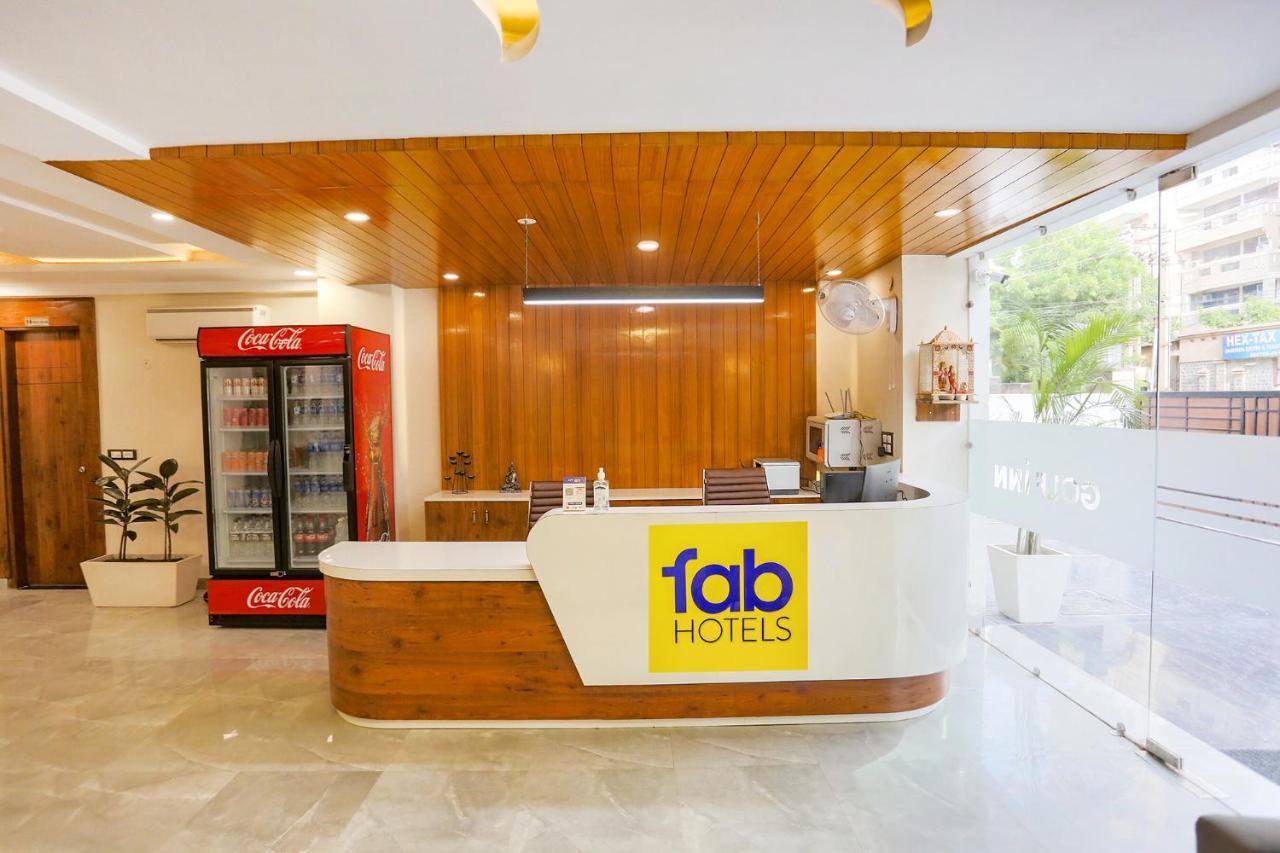 Fabhotel Golf Golf Course Road