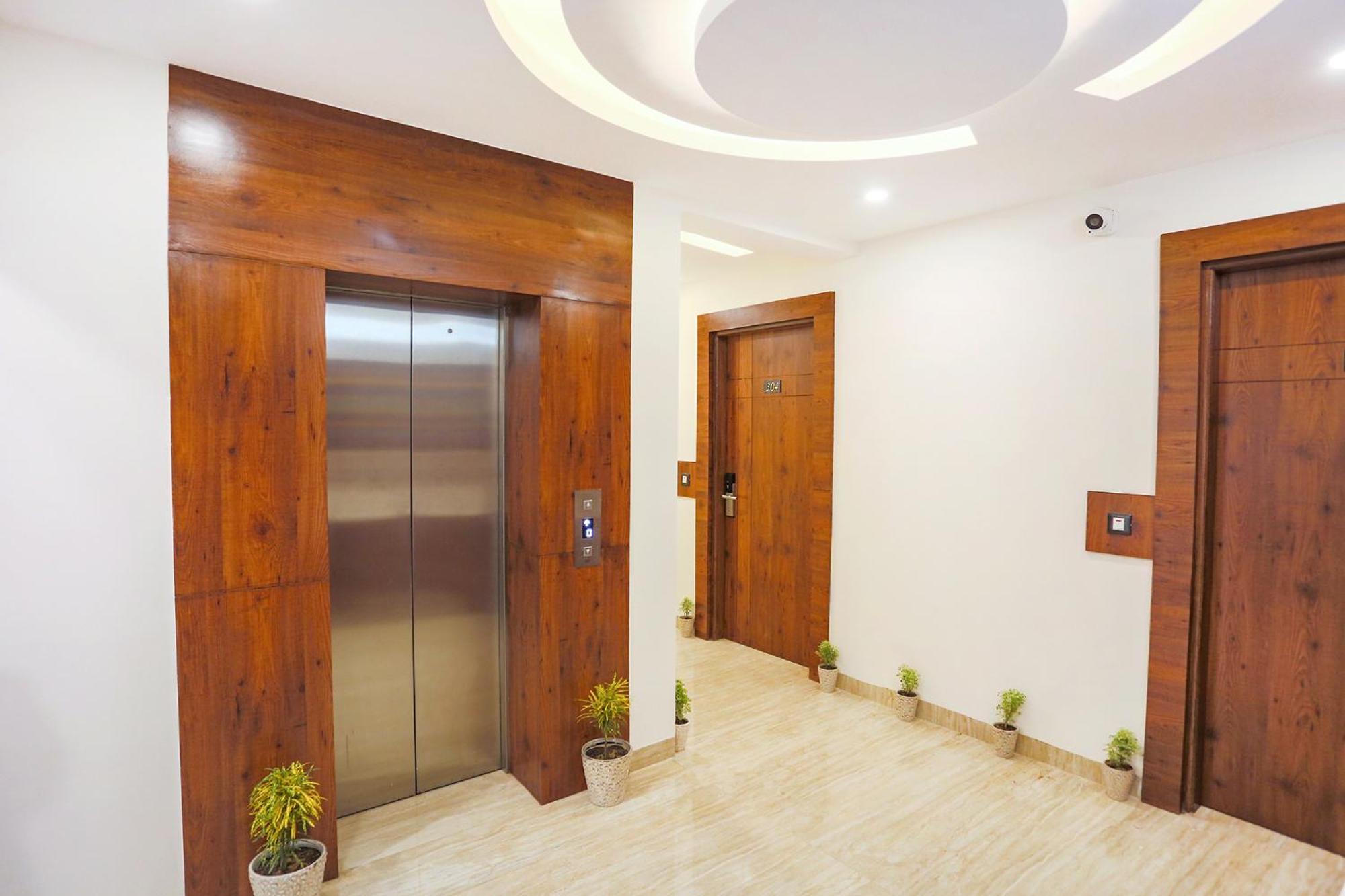Fabhotel Golf Golf Course Road Hotel Gurgaon