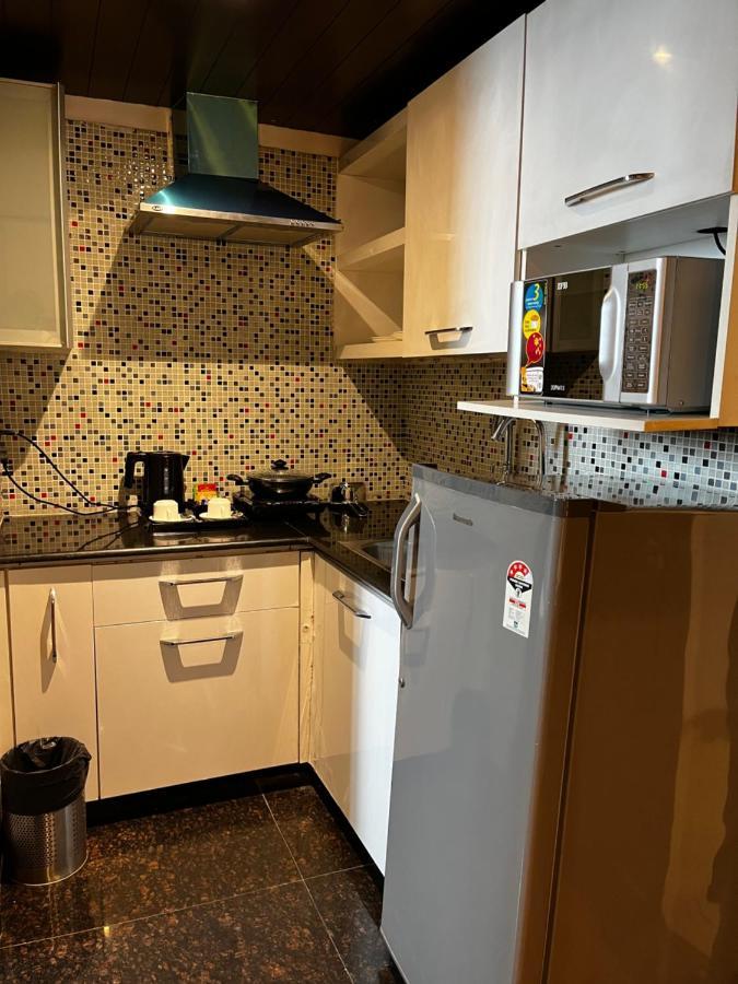 Yuhi Hotel 3*