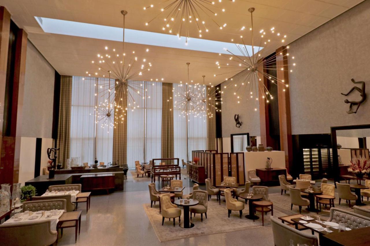 Hotel Grand Hyatt