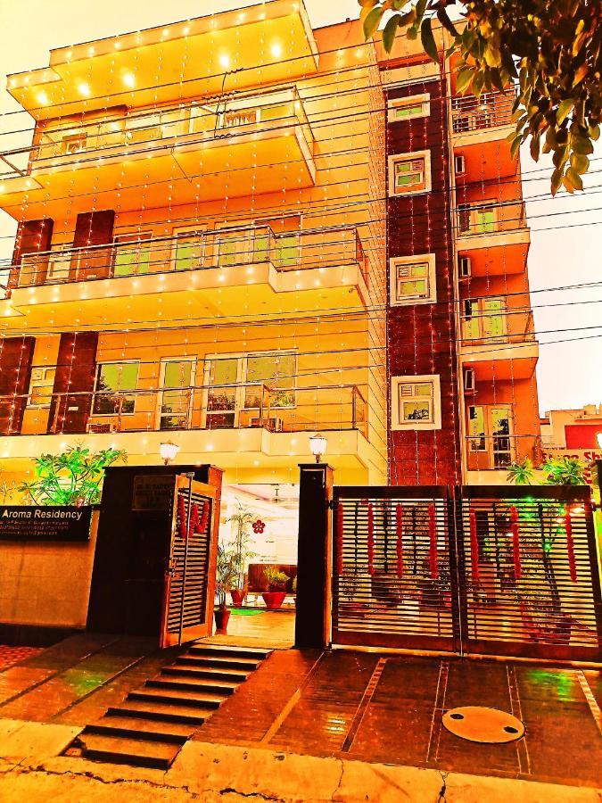 The Aroma Residency-sector 47corporate Family Friendly Gurugram View Gurgaon
