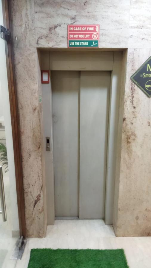 Homestay Super Luxury Near Iffco Metro *