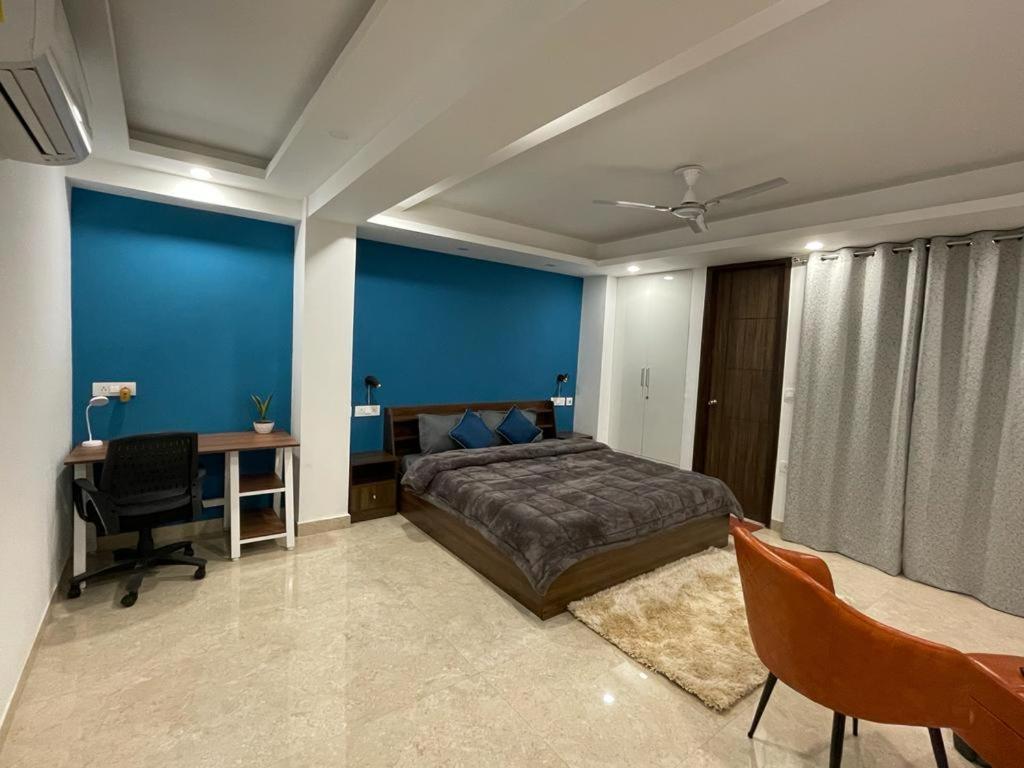 Flxho Uno - Serviced & - Golf Course Road Apartment *