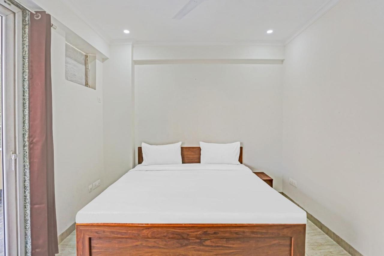 O Unicorn Near Omaxe Celebration Mall 3* Gurgaon