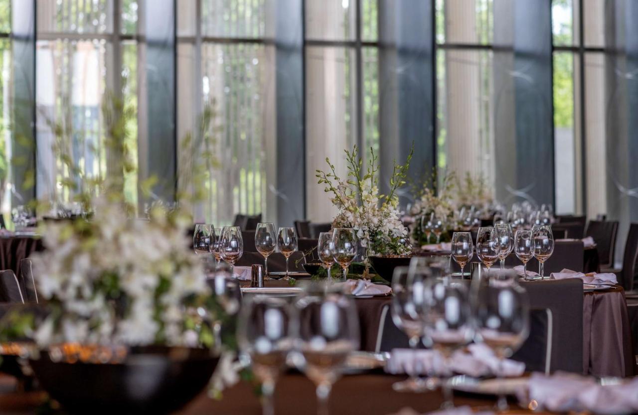 Grand Hyatt Hotel 5*