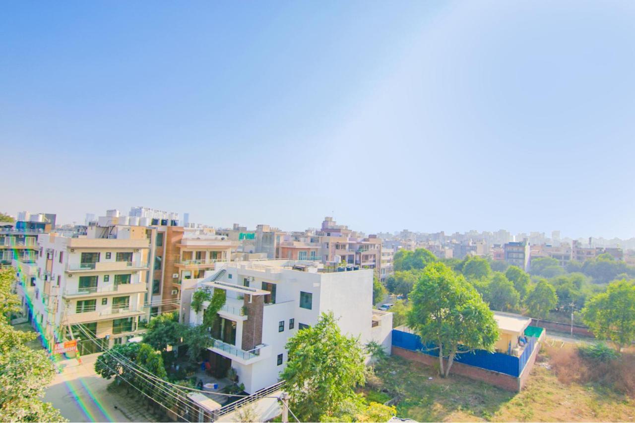 Fabhotel Infinity Gurgaon