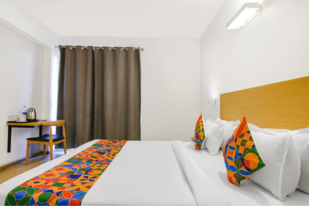 Fabhotel Infinity Hotel