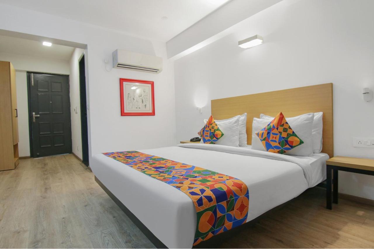 Hotel Fabhotel Infinity