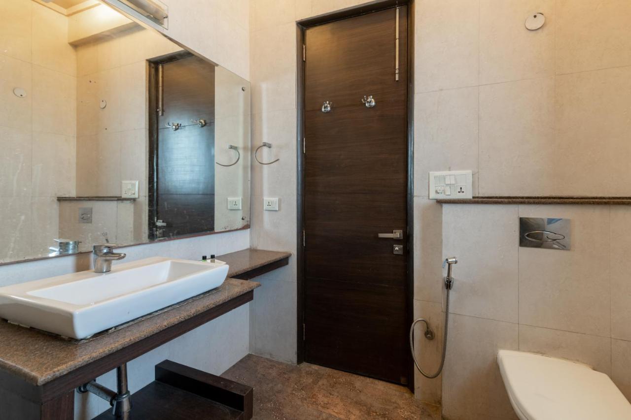 De Luxe 2*