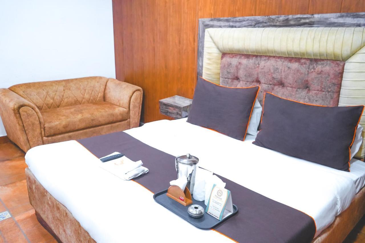 Mannat Regency Hotel