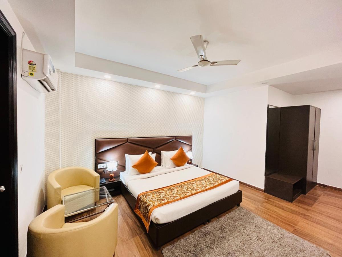 Sai Village 3*