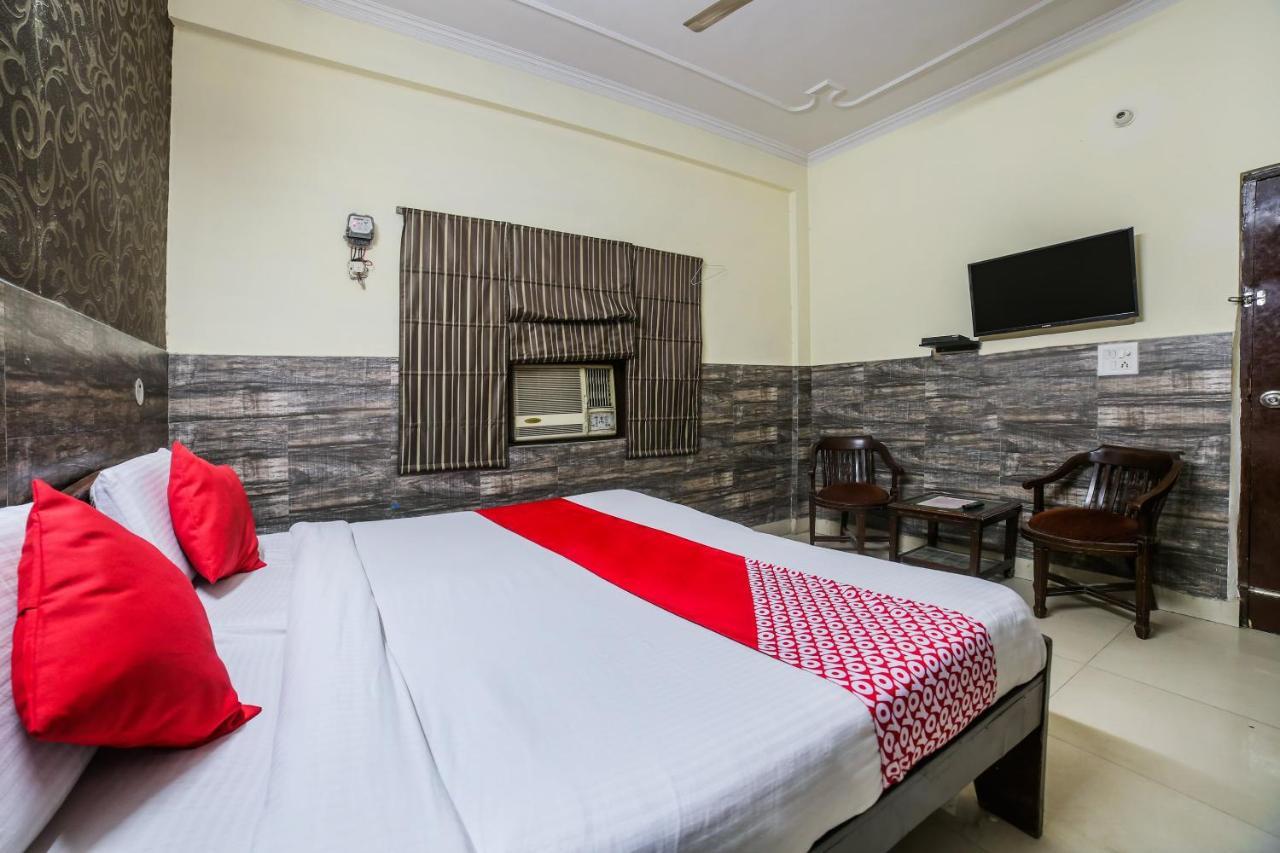 Oyo Downtown Near Leisure Valley Park 3*