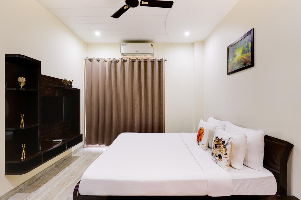 S2l And Studio Near Sohna Road Gurgaon