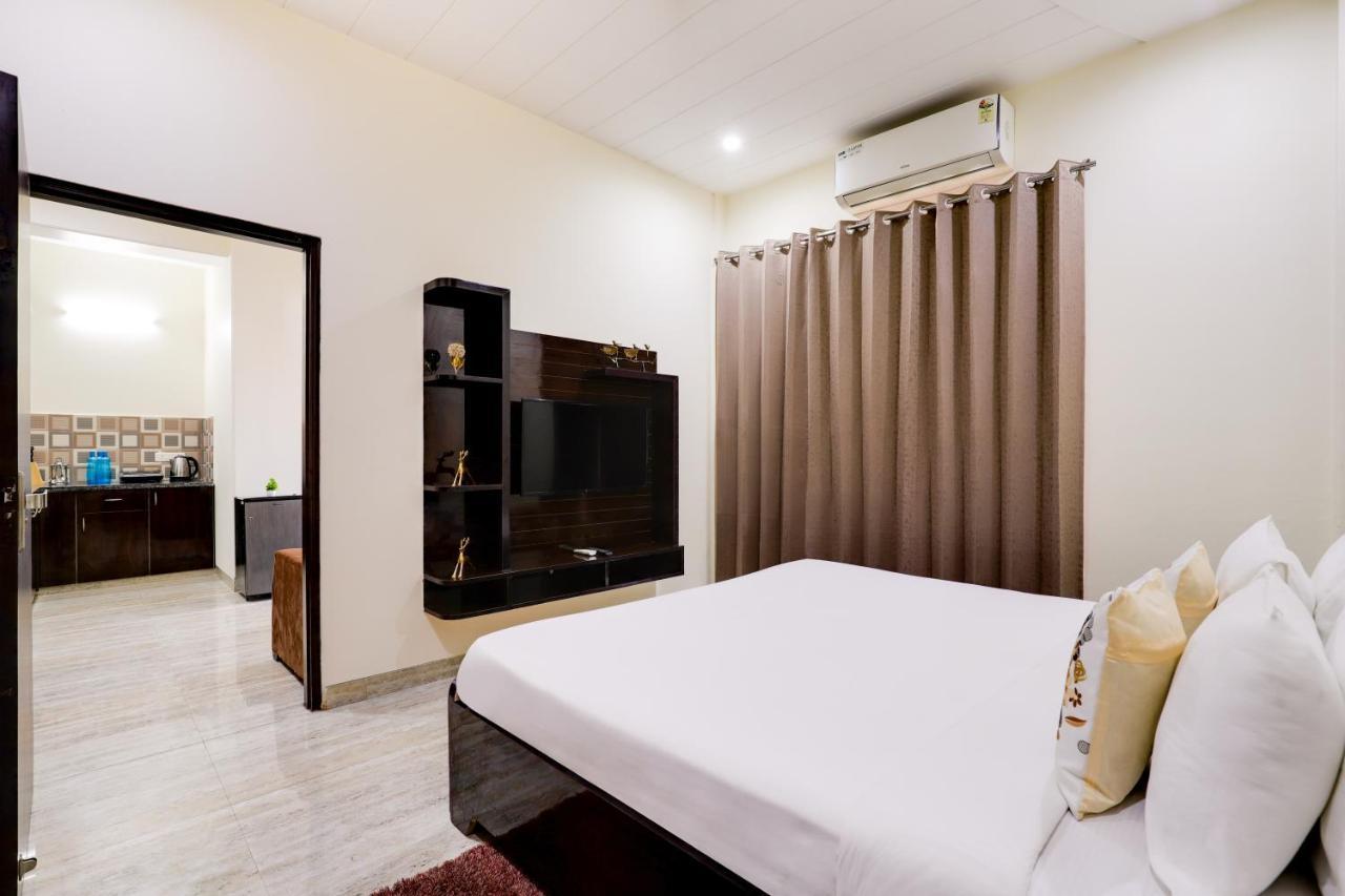 S2l And Studio Near Sohna Road Hotel Gurgaon