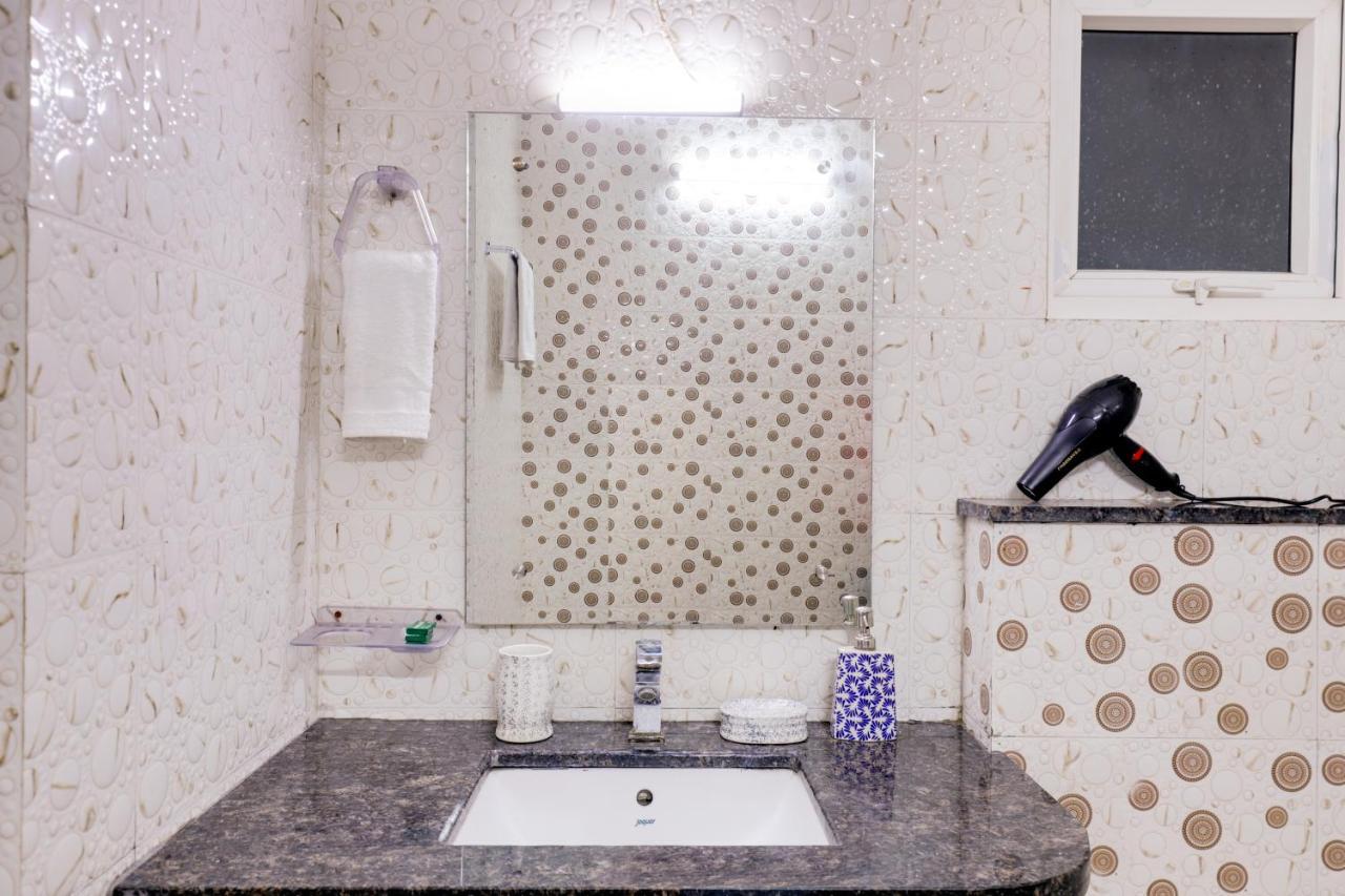 Hotel S2l And Studio Near Sohna Road Gurgaon