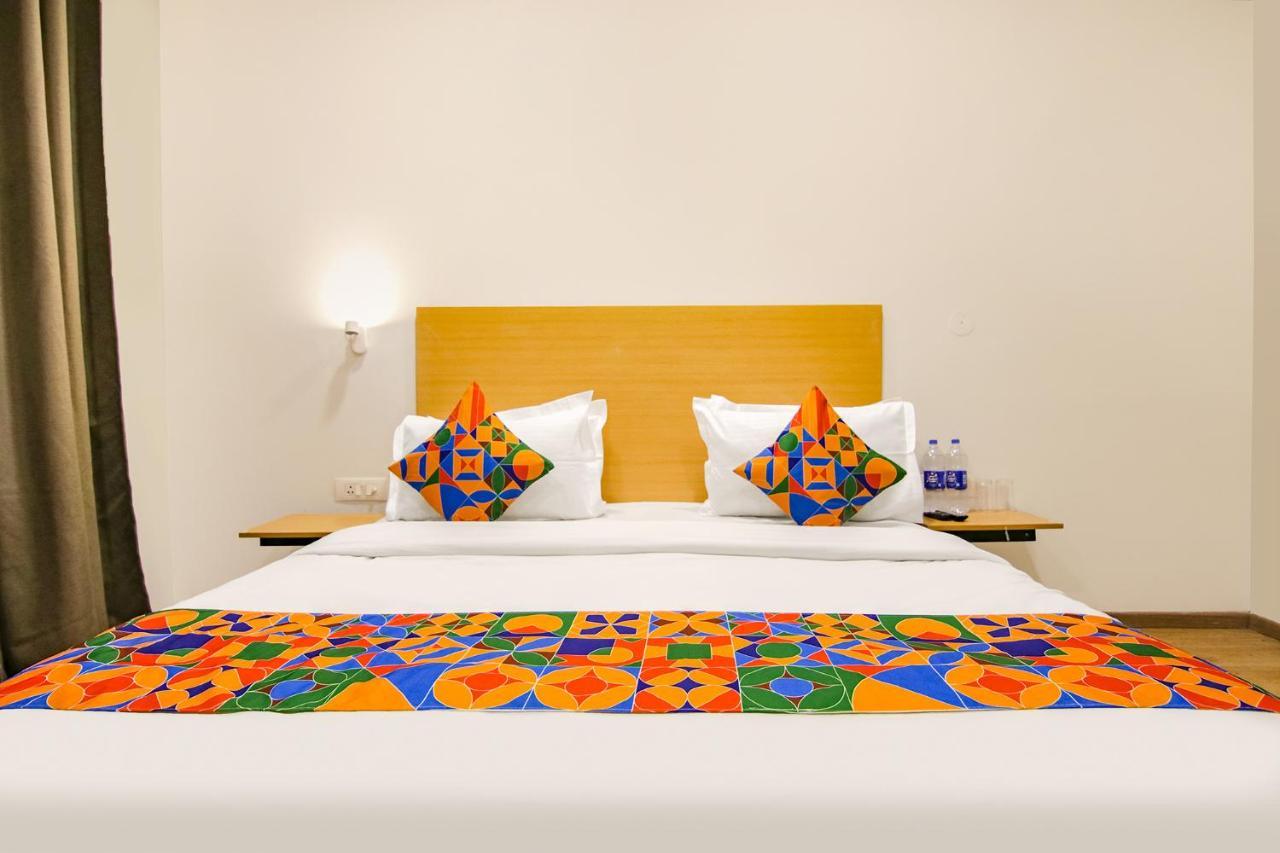 Hotel Fabhotel Elite 39 Gurgaon