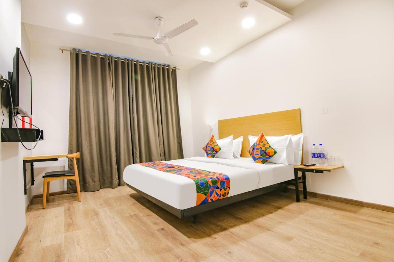Fabhotel Elite 39