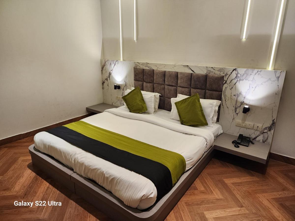 Hotel Square9 - A Boutique 3*