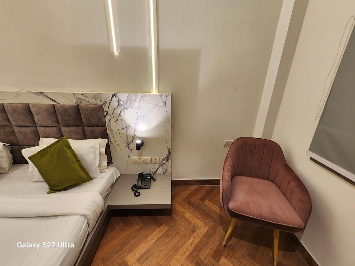 Square9 - A Boutique Hotel