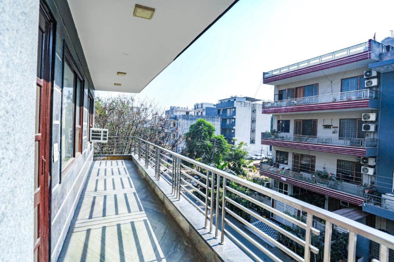 Fabhotel Pacific Homes Hotel