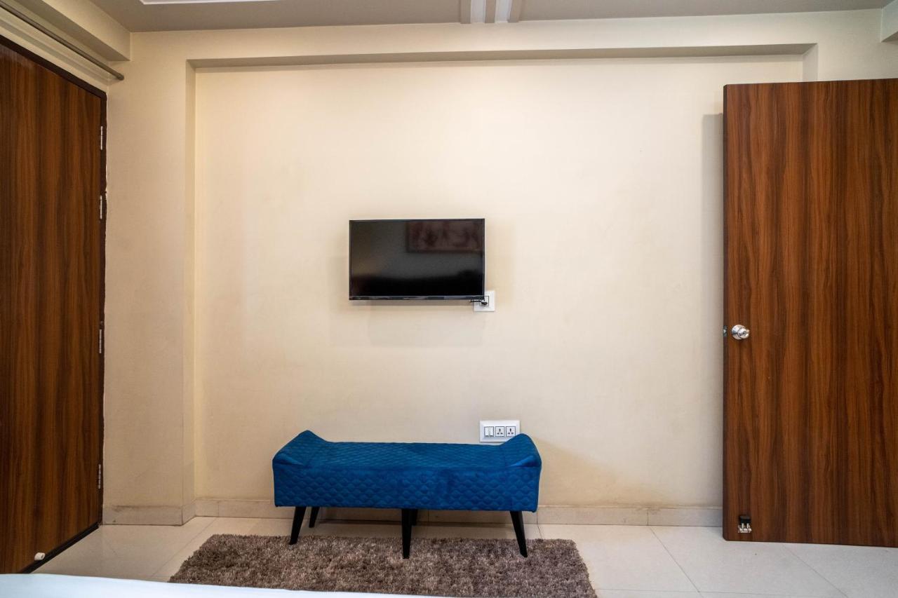 Apartment The Lodgers 2 Bhk Serviced Infront Of Artemis Hospital Gurgaon
