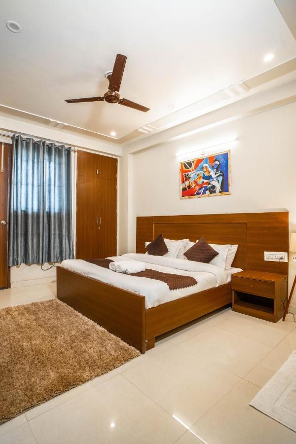 The Lodgers 2 Bhk Serviced Infront Of Artemis Hospital Apartment Gurgaon