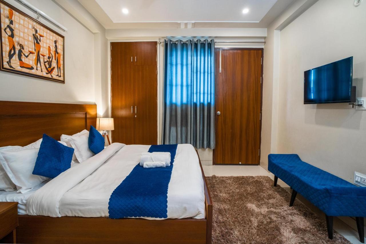Apartment The Lodgers 2 Bhk Serviced Infront Of Artemis Hospital *