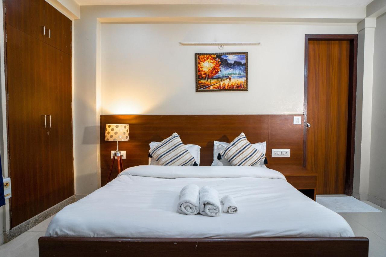 Apartment The Lodgers 2 Bhk Serviced Infront Of Artemis Hospital Gurgaon