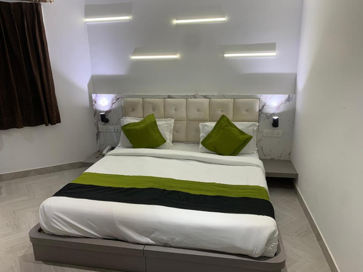 Hotel Square9 - A Boutique 3*