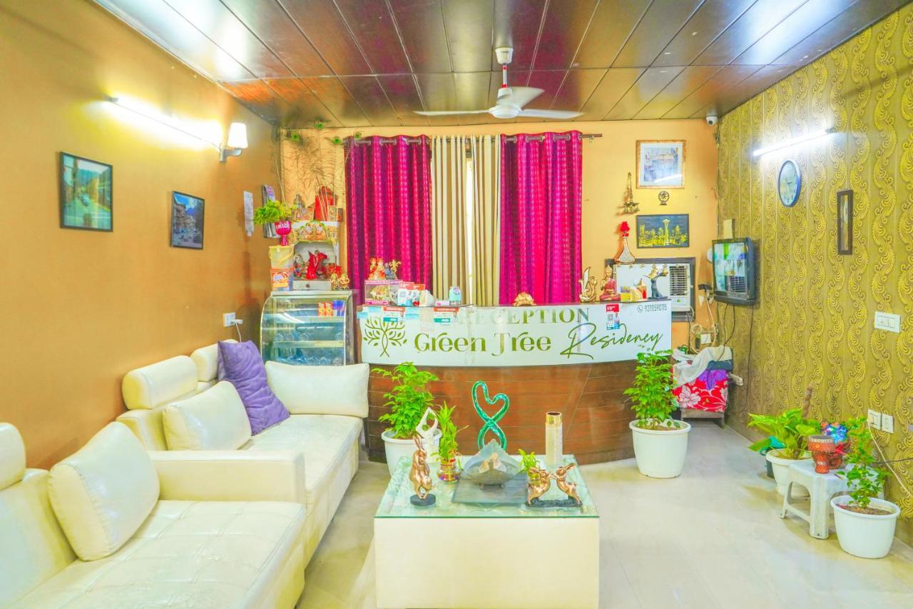 Hotel Lb Residency Gurgaon
