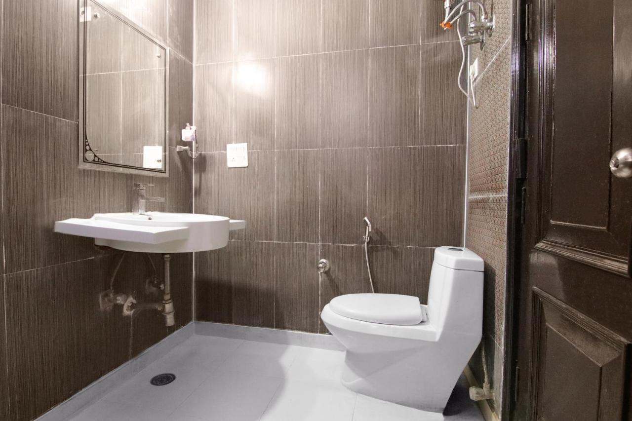 Hotel Fabhotel Water Vibe 3*