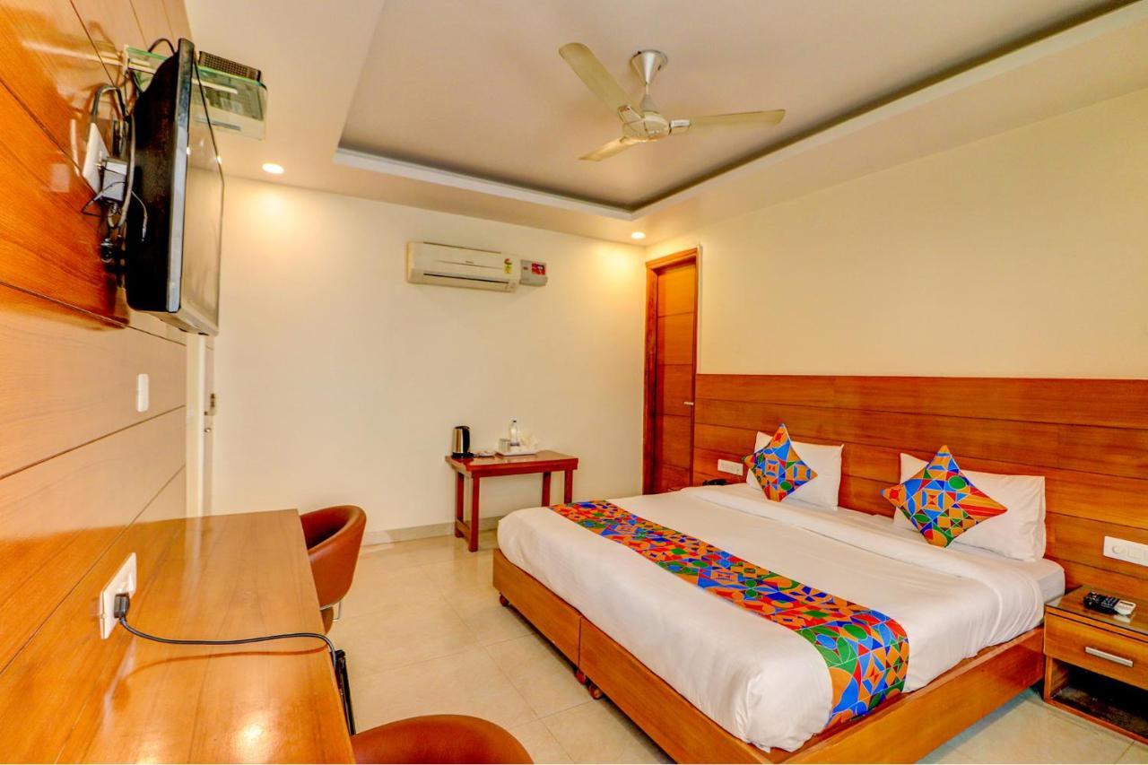 Fabhotel Aroma Luxuries Hotel 3*