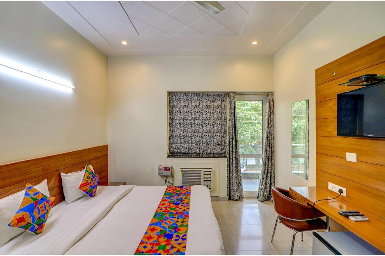 Fabhotel Aroma Luxuries Hotel Gurgaon