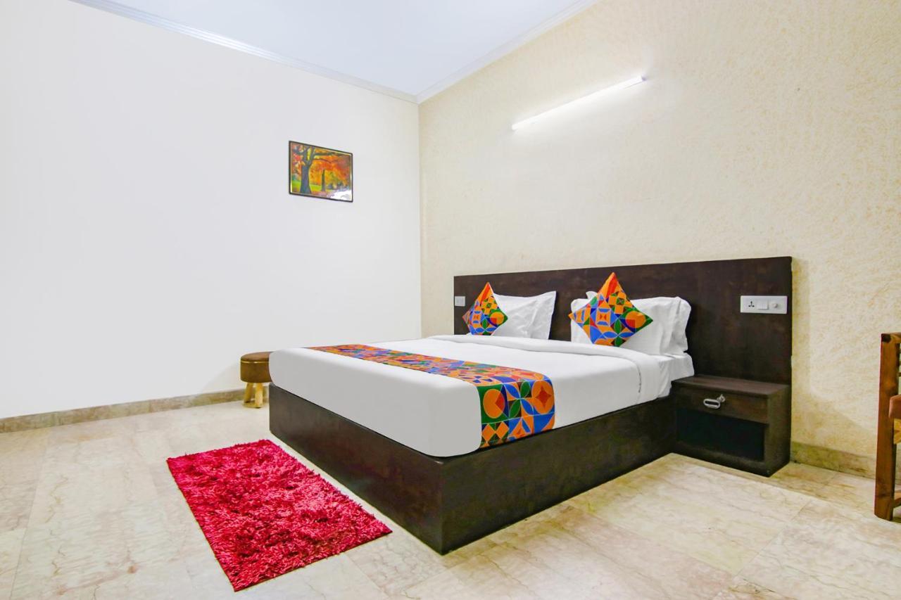Fabhotel Water Vibe Gurgaon
