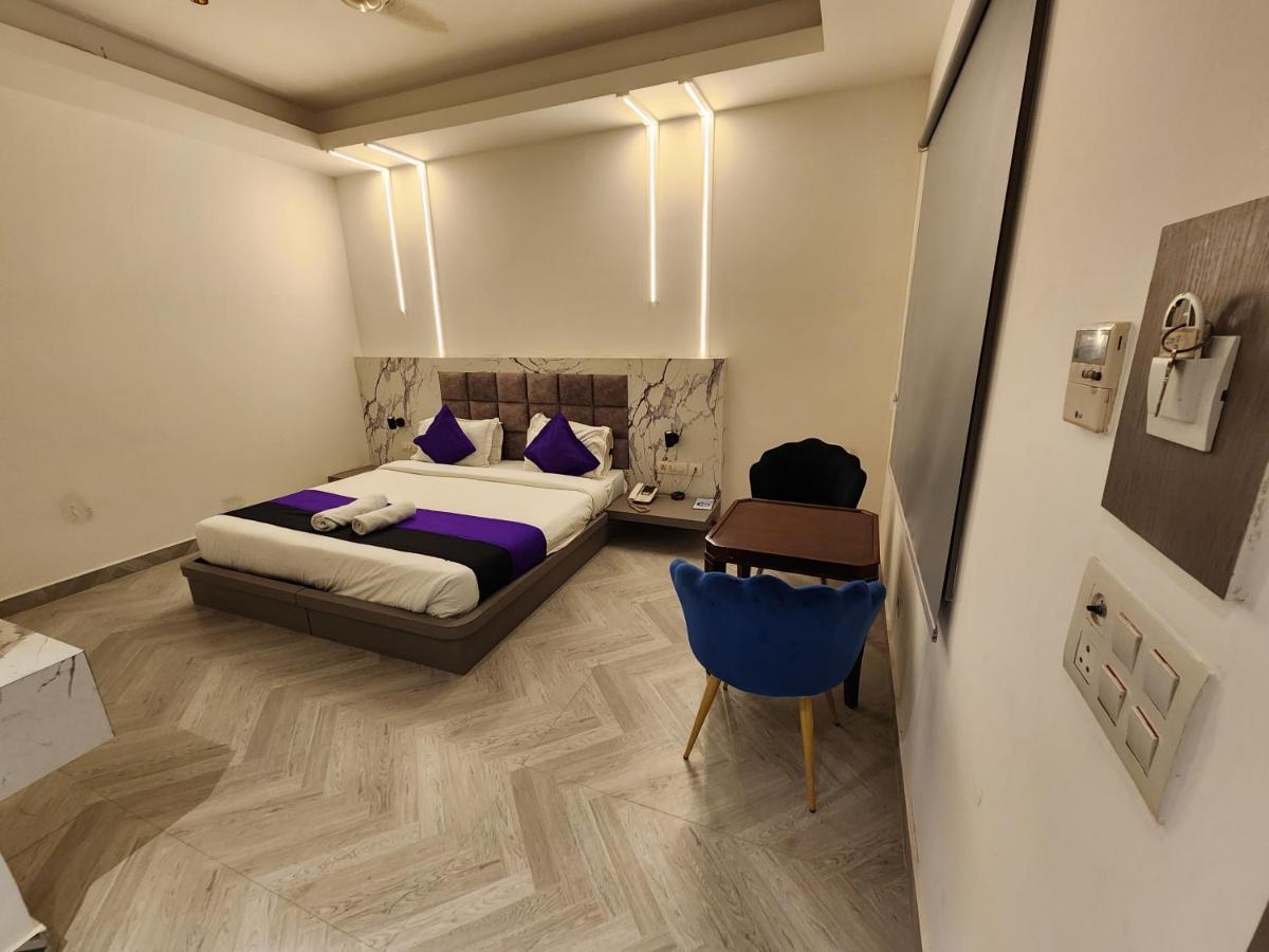Square9 - A Boutique Gurgaon