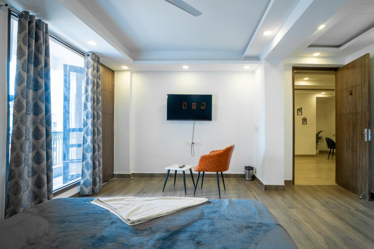Apartment Flxho Uno - Serviced & - Golf Course Road Gurgaon