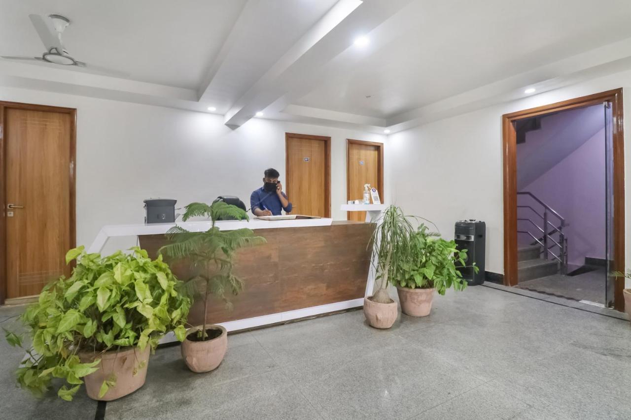 Oyo Aqua Near Omaxe Celebration Mall Hotel Gurgaon