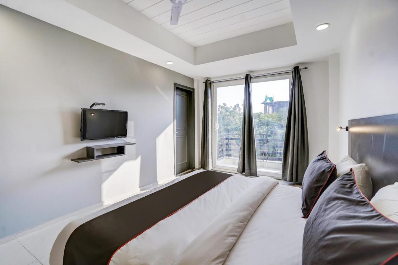 Hotel Townhouse South 2 Sector 49