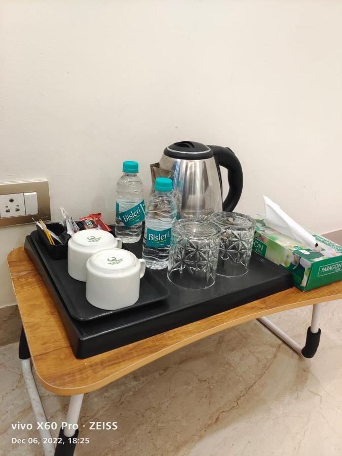 Hotel Elite Oak Gurgaon