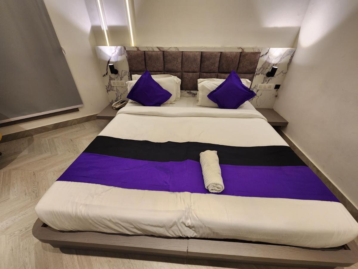 Square9 - A Boutique Hotel