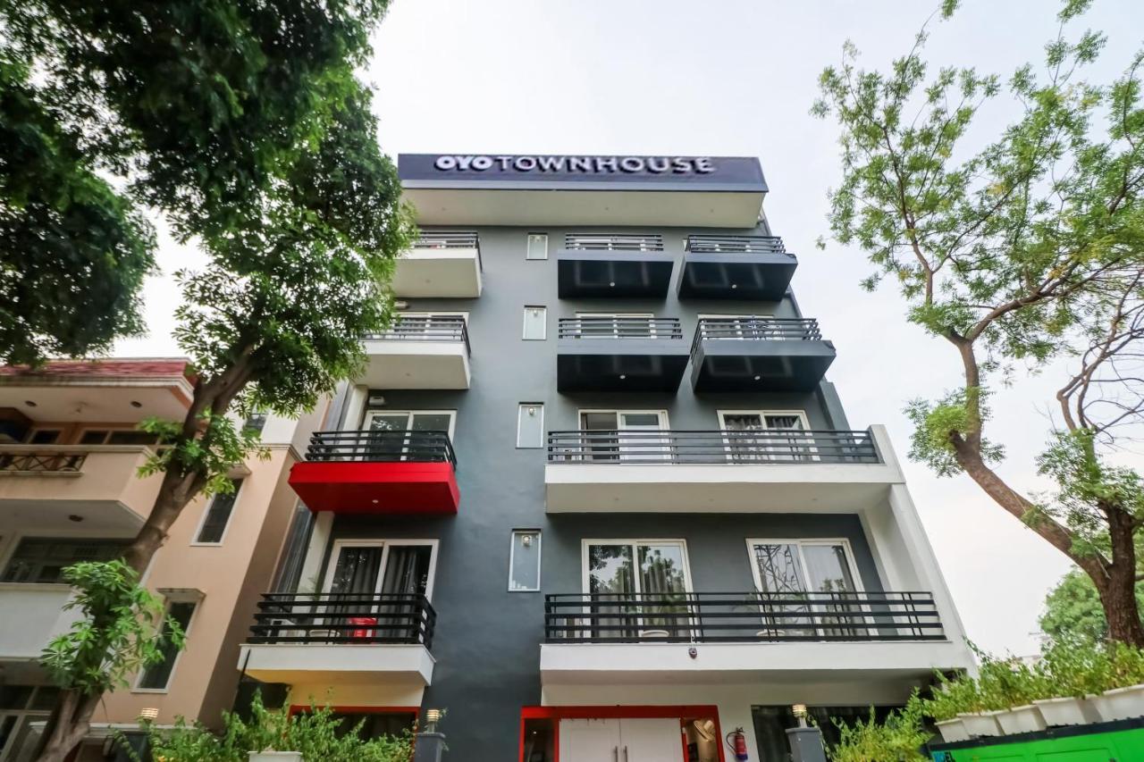 Townhouse South 2 Sector 49